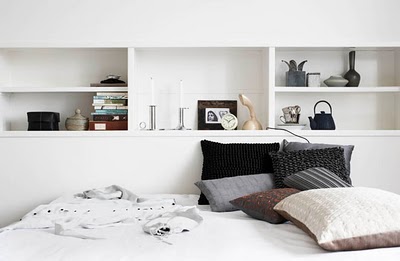 prateleiras quarto minimalista